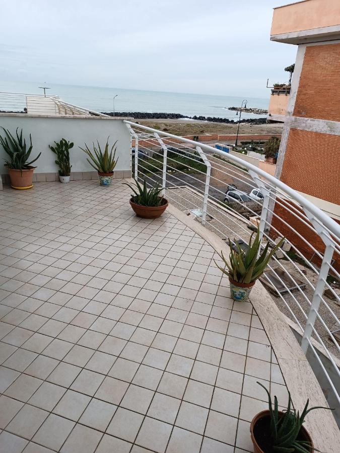 Armareaoverseassuites Fiumicino Extérieur photo